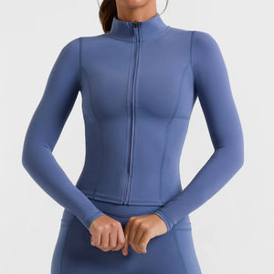 Venta al por mayor caliente oro transpirable Yoga Leggings y Running Bra chaquetas con cremallera frontal 3PCs Yoga Set Activewear - Product Image 2