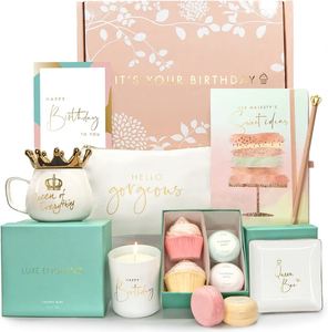 ラグジュアリービューティーパーソナルケアボックスボディバスの香りのキャンドルギフトセットオーガニックスパセルフケアギフト - Product Image 1