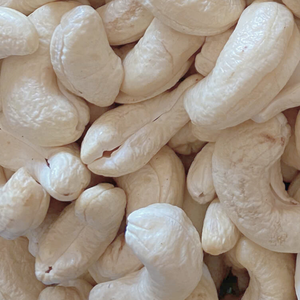 Vente flash, meilleur prix, noix de cajou brutes WW180, WW240, WW320, noix de cajou LP, noix de cajou Dubaï, emballage de marque privée disponible - Product Image 1