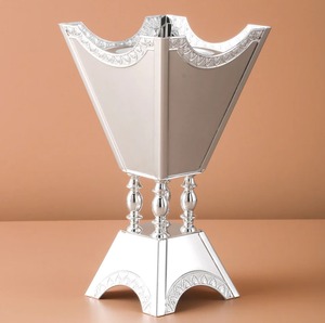 Brûleur d'encens Bakhoor en métal plaqué argent décoratif standard de parfum de Bakhoor de décoration à la maison avec la conception complexe - Product Image 3