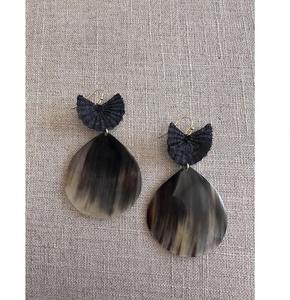 Boucles d'oreilles en corne de buffle pour filles, boucles d'oreilles pour femmes, bijoux en corne, corne naturelle pour femmes, haute qualité - Product Image 3