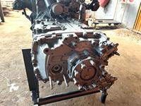 Moteur OM402 avec boîte de vitesses ZF