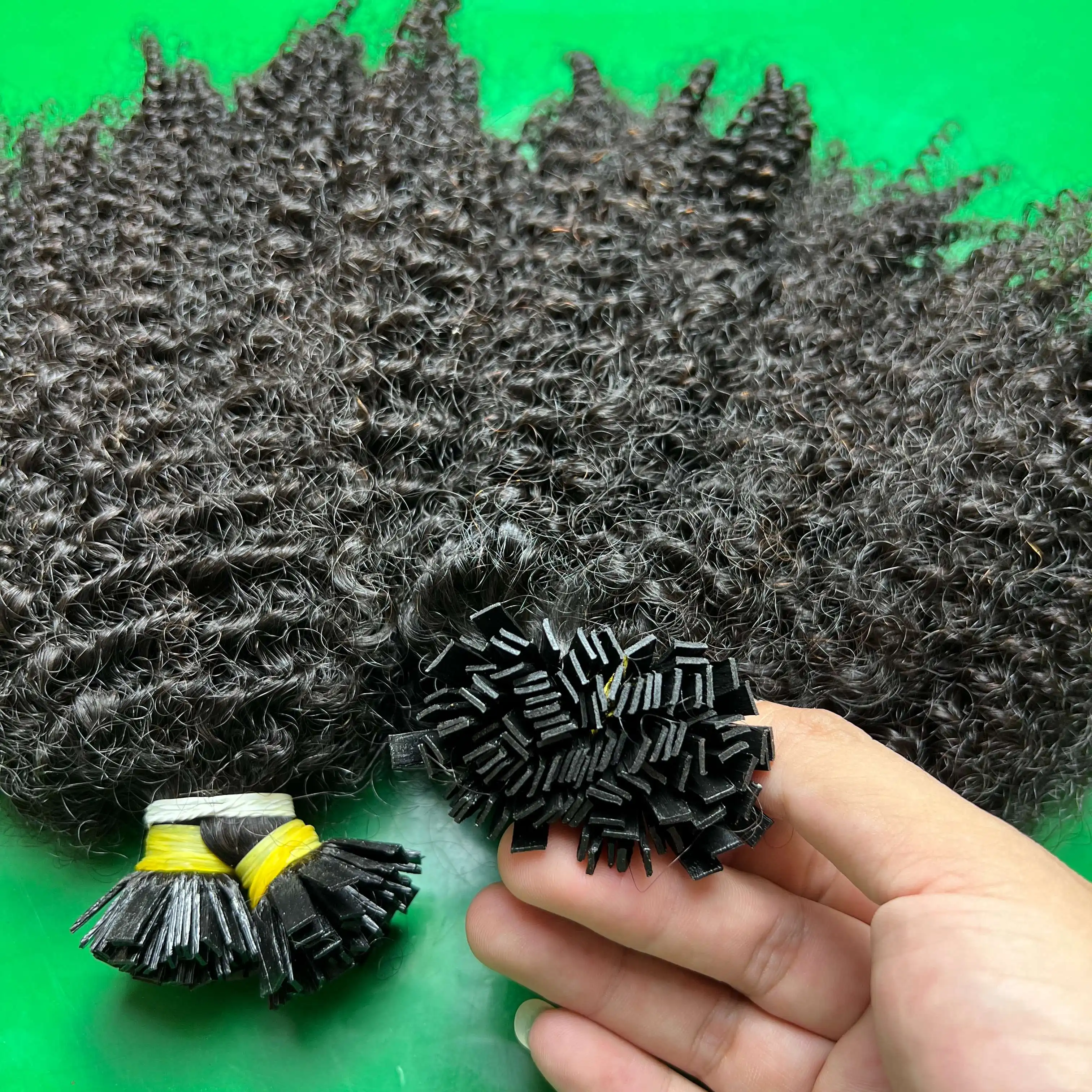 Kinky Curly Raw Vietnamese 100% Ruwe Haarextensies Zijdeachtig En Zacht Haar K-TIP De Zon Natuurlijke Kleur, Mooi Haar Uit De Fabriek