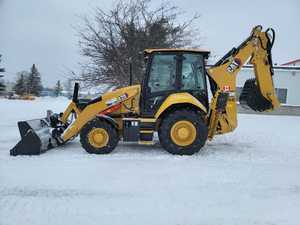 รถแบคโฮ CAT 420-07 ปี 2022 สภาพใหม่/มือสอง เครื่องยนต์ 82 กิโลวัตต์ รถตัก 8 ตัน พร้อมห้องโดยสารดีลักซ์ จอแสดงผลแบบสัมผัส จัดส่งรวดเร็ว - Product Image 4