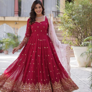 Vestido de seda de diseñador Premium para mujer para adultos, traje de boda y fiesta con lentejuelas bordadas Zari - Product Image 1