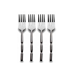 Ensemble de couverts en acier inoxydable doré de qualité supérieure, finition miroir, parfait pour une cuisine élégante, des dîners et des fêtes, vente en gros en provenance d'Inde - Product Image 2