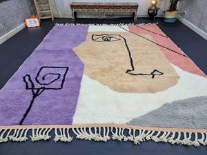 Alfombra de lana abstracta púrpura Beige hecha a mano, bonita alfombra marroquí personalizada Beniourain con pila alta para uso doméstico - Product Image 4