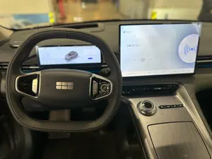 SUV Girly EX-5 EV 2025 con Batería de Litio, Asientos de Cuero, Interior Oscuro, Techo Panorámico, Llantas Traseras R18, Aire Acondicionado Automático, Envío Inmediato - Product Image 5