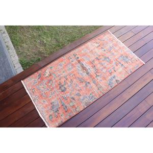 Petit tapis turc, tapis vintage 2,1x4 pieds, tapis en laine rouge patchwork - Product Image 1