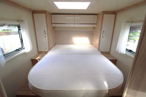 Giottiline Siena 397 del 2023 <span class=keywords><strong>Alfa</strong></span> <span class=keywords><strong>Romeo</strong></span> Kei Coupé Cambio Automatico Trazione Integrale AWD Disponibile Pelle Chiara Scura R18 Opzioni Benzina Elettrico - Product Image 5