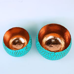 Bol en cuivre moderne et élégant avec motif en nid d'abeille pour la décoration intérieure et les collations aux fruits de mariage Art en métal artisanal - Product Image 1