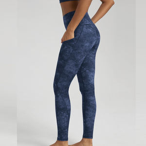 เลกกิ้งผู้หญิงดีไซน์ใหม่ แห้งเร็ว ใส่สบาย มีทุกขนาด เหมาะสำหรับออกกำลังกาย ฟิตเนส เอวยืดหยุ่น - Product Image 2