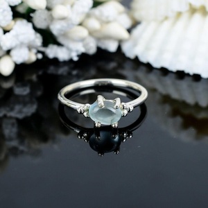 Anillo de Aguamarina de Plata de Ley 925 minimalista, joyería de piedras preciosas hecha a mano elegante, regalo elegante para su piedra natal de marzo - Product Image 1