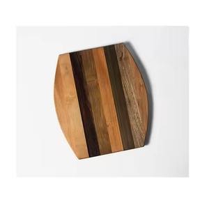 Tabla de Queso de Madera en Forma de Corazón con Diseño de Amor, Tabla de Regalo para el Día de San Valentín - Product Image 2