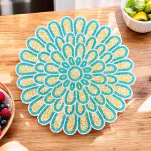 Napperon perlé Chargeur rond fait à la main pour salle à manger de luxe et décor de vacances Pièce unique perlé à la main, napperon, pendaison de crémaillère - Product Image 4