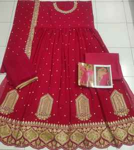 2024 último traje de diseñador moderno elegante vestido de Georgette Real Dupatta mangas completas bordado trabajo adultos proveedor mundial - Product Image 1