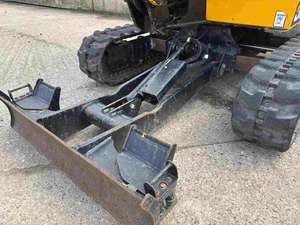 Mini-excavatrice chargeuse frontale JCBB 48Z-1 pour chantiers de construction et tracteur chargeur frontale MINI CAT / JCBB - Product Image 5