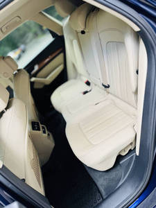 Audi Q5 quattro Premium 40 TFS certifiée propre 2023 - Product Image 5