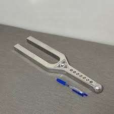 Épées sonores (lot de 8) incluant 528 Hz, accord géant (D288/A432) et cloche sonore - Product Image 4