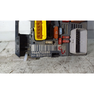 Caja de Fusibles CITROEN C4 Picasso Mk1 9664705880 DV6TED4-9HZ diésel 1560 (06>13) - Product Image 2