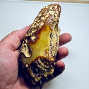Pierre d'ambre brute, ambre naturel du bassin Baltique polonais, 248,6 grammes - Product Image 1