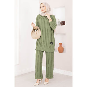 Conjunto Casual de Dos Piezas de Corte Holgado, Color Caqui, Tejido de Algodón, Top Corto y Pantalones Cortos para Primavera, Talla XS, Holgado - Product Image 3