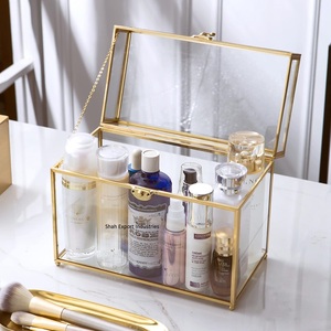 Boîte à bijoux en laiton et verre vitrine faite à la main pour vaisselle de table organisateur de parfum de bijoux de maquillage décoratif - Product Image 1