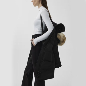 Parka d'hiver imperméable pour femme avec tissu en nylon durable, coupe-vent et longue durée pour une protection contre le froid - Product Image 5