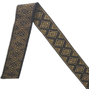 Haute qualité le fabricant fournit une sangle de sangle en ruban Jacquard en Nylon épaissi pour l'emballage de la jupe de robe de vêtement pour l'exportation - Product Image 1