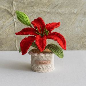 Crochet Hand-Knitted Lily <b>Flower</b> Yarn Potted Plant Bouquet Decoration Gift Wholesale Cross-Border <b>Artificial</b> <b>Flowers</b> - Product Image 3