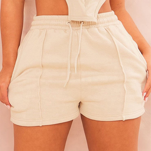 Conjunto de entrenamiento de dos piezas de talla grande Top corto recortado sin mangas con pantalones cortos de cintura alta con cordón para mujer - Product Image 6