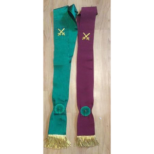 สายสะพายเครื่องราชอิสริยาภรณ์แบบโมเดิร์นสั่งทำพิเศษ พร้อมงานปักมือด้วยริบบิ้นผ้าไหม และสายสะพายรอยัลอาร์ชแบบมีไฟ LED - Product Image 3