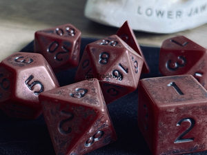 Juego de Dados Poliédricos de Hueso Artesanal de 7 Piezas, Ecológico y Duradero para Juegos de Mesa, Coleccionistas de RPG, Tradebyd - Product Image 5