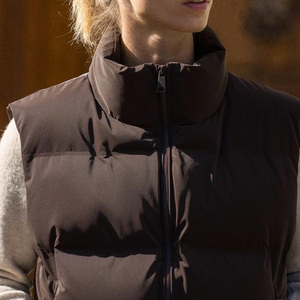 Gilet bouffant léger sans manches à col haut avec fermeture à glissière complète/cordon élastique réglable avec poches latérales 2026 - Product Image 6