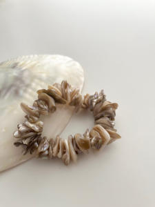 Pulseras elásticas de concha irregulares coloridas, pulseras de cuentas de concha marina natural para adultos, niños, playa, vacaciones en la playa - Product Image 5