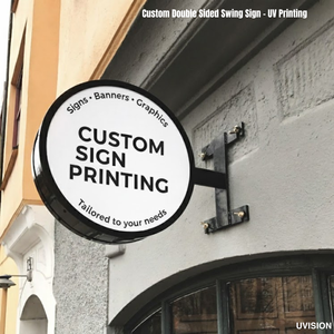 Service d'impression publicitaire personnalisé Impression UV sur vinyle transparent Acrylique Flex Banner pour boîte lumineuse et enseigne oscillante - Product Image 1