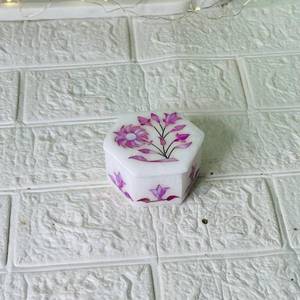 Caja de almacenamiento de joyas con incrustaciones de mármol con diseño Floral de varias piedras, solución de almacenamiento para el hogar al mejor precio personalizada, regalo para niñas al por mayor - Product Image 1