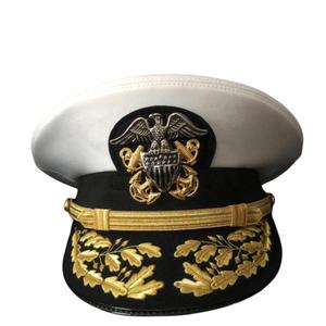 Casquettes et chapeaux avec visière brodée à la main et badge brodé - Product Image 3
