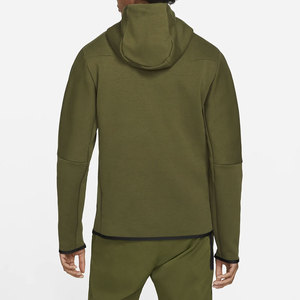 Sweats à capuche personnalisés pour hommes avec les tout derniers designs Sweats à capuche pour hommes en coton mélangé de qualité supérieure avec notre propre logo et teint uni pour l'hiver - Product Image 3