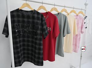 T-shirt d'été surdimensionné 100% coton pour femmes Qualité supérieure sur mesure Col rond Imprimé décontracté Confortable Long Respectueux de l'environnement - Product Image 4