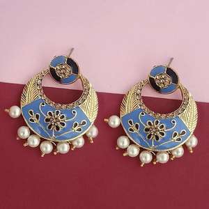 Boucles d'oreilles Kriaa Fine Dangle Blue Meenakari avec pierre autrichienne Modèle 1314244F - Product Image 1