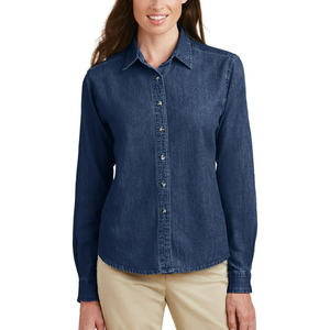 Chemise en jean boutonnée pour femme fabriquée avec un tissu respirant pour un usage décontracté ou quotidien au bureau - Product Image 1