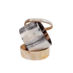 Pulsera de Cuerno Natural para un Look Casual y Étnico con Estilo a un Precio Accesible, Pulsera de Cuerno Premium - Product Image 1