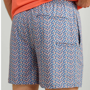 Shorts de plage décontractés pour hommes en polyester de couleur unie, taille élastique, taille mi-haute, séchage rapide, fermeture à cordon, tissu respirant tissé - Product Image 6