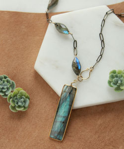 Collier bohème en argent sterling 925 pour femmes fait à la main Labradorite Rectangle cerf-volant pierres précieuses fil plaqué or mariages à la mode - Product Image 4