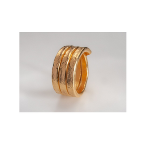 Vintage 1980 New York mars chaussures d'hiver pour femmes antiques bague en laiton pour femmes Surfaces texturées magasin de bijoux en laiton - Product Image 2