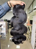 Meilleurs paquets de cheveux cambodgiens ondulés, cheveux épais non cassés, sans enchevêtrement et sans perte Vendeur de cheveux vierges bruts