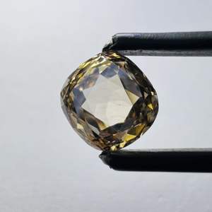 Brillante forma de cojín naranja SI1 Diamante Suelto para joyería elegante hacer anillos collares colgantes y creaciones de diseñador de lujo - Product Image 1