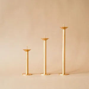 Meilleur prix Décoration intérieure de luxe Bougeoir votif en métal plaqué or Bougeoir lanterne en laiton élégant pour Noël - Product Image 2