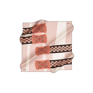 ผ้าพันคอสี่เหลี่ยมผ้าชีฟองลายดอกไม้สีชมพูผงโพลีเอสเตอร์เหมือนผ้าไหม - Product Image 1